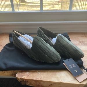 BRAND NEW Birdies Heron Flats in Olivine